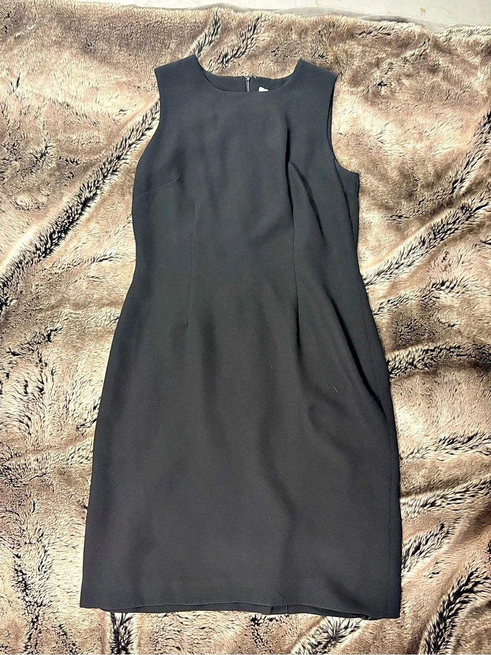 V Collection Women's Mini Dress in Black Size 6 Like New
